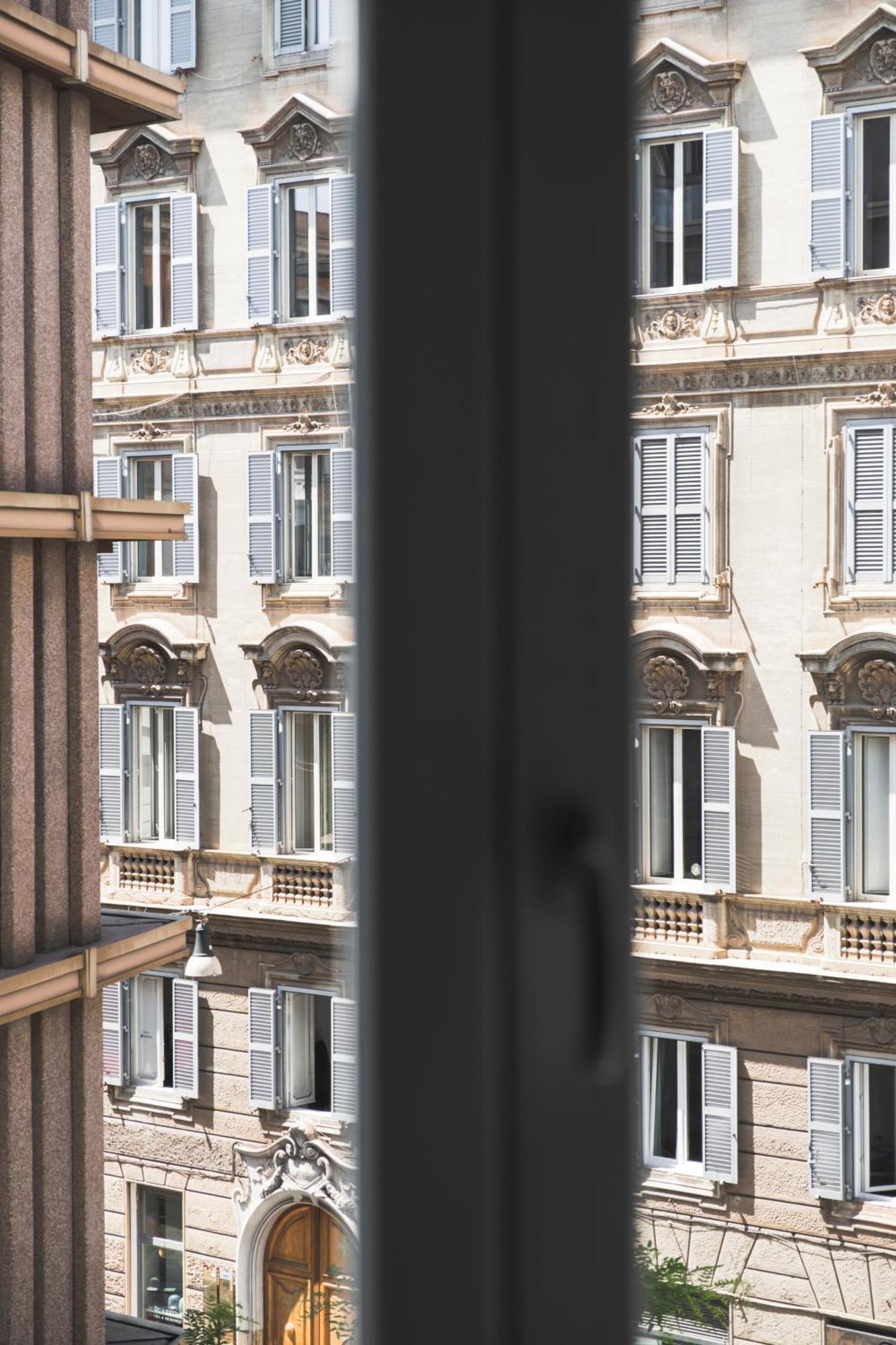 Stylish 1br, 2bath Castel Sant'angelo 6a Apartment
